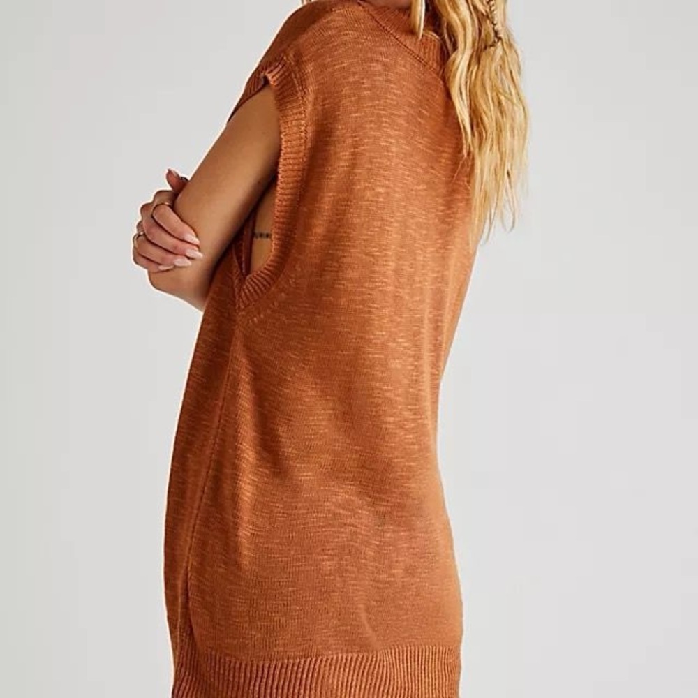Free People Rust Sleeveless Knit Vest - Picture 3 of 13